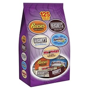 Hershey's Halloween Snack Size Candy Assortment, 125-Piece