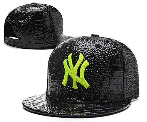 New York Yankees 9FIFTY Camo Break Adjustable Hat 13