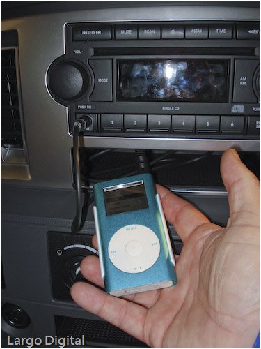 iPod Zune or MP3 Aux Auxiliary Stereo Car Radio Input Jack Audio Cable for JEEP Grand Cherokee, and All Wranglers