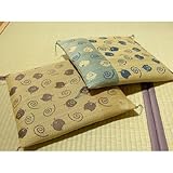 かわいいぶた柄の小座布団 捺染千鳥小座布団 『ぶた』 サイズ:45×45cm カラー:ブルー(#3116079)