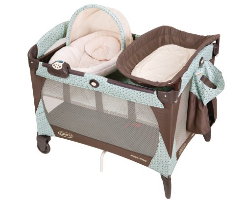 Graco Pack 'n Play Playard with Newborn Napper in Broadstreet