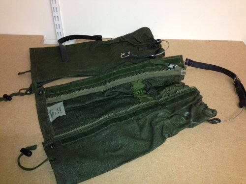 British Army Issue Goretex Gaiters.