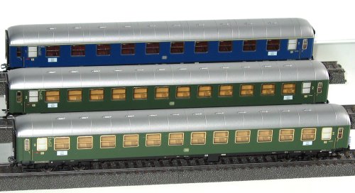 Maerklin H0 Personenwagen Set Schnellzugwagen aus 29010