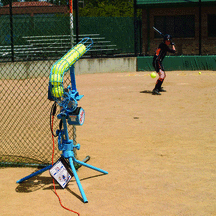 JUGS 14-Ball Lite-Flite Automatic Softball Feeder by 