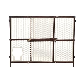 Safety 1st Baby and Pet Gate, Brown