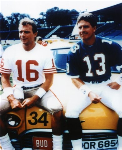 DAN MARINO MIAMI DOLPHINS & JOE MONTANA SAN FRANCISCO 49ERS 8X10 SPORTS ACTION PHOTO