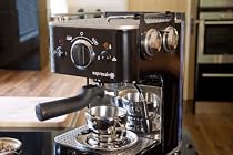 Dualit 84205 Espressivo Coffee Machine