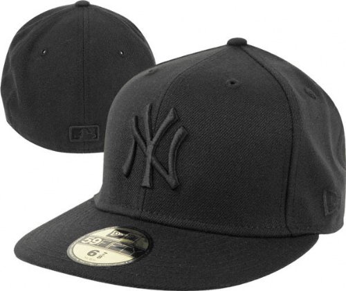 New York Yankees 59FIFTY Black on Black Fitted Hat