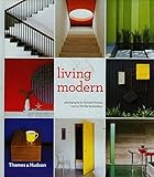Living modern : the sourcebook of contemporary interiors