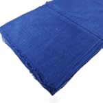 Cashmere stole "Indispensable" blue.
