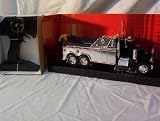 1/32 Scale Radio Control Tow Truck