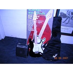 Fender Starcaster Guitar Pack - Black