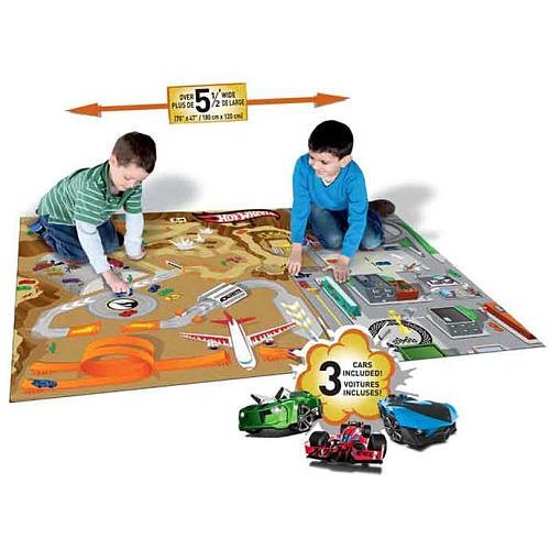 Hot Wheels 12 Piece Playmat with 2 Vehicles