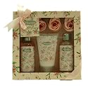 Plantation beautiful moments,  Geschenkset 4 teilig (Shower Gel 100 ml + Schaumbad 100 ml + Bodylotion 80 ml + 4 Badebl&uuml;ten)