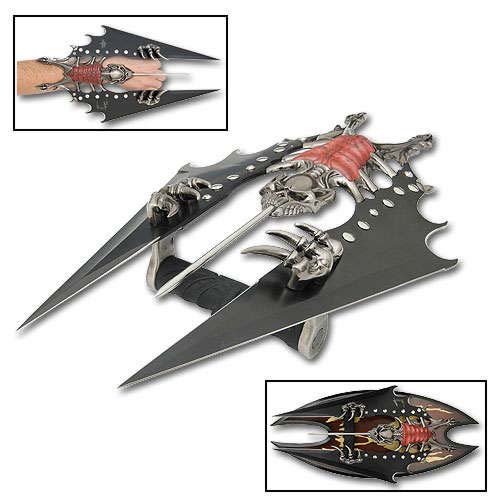 Vampire Bat Nightstalker Fantasy Dagger with Display