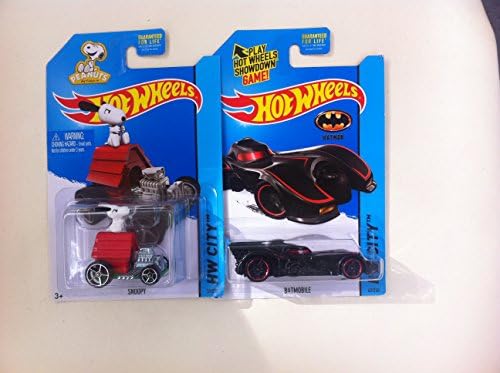 Hot Wheels HW CITY Batmobile & Snoopy
