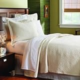 IMAGE OF Matelassé Coverlet in Bradbury Glass Shade: Clear Stone
