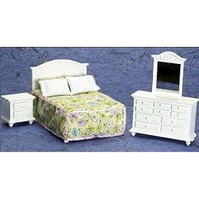 Dollhouse Miniature Twin Bedroom Set in White