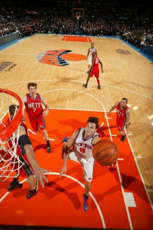 New Jersey Nets v New York Knicks: Danilo Gallinari Photographic Poster Print by Nathaniel S. Butler, 24x36