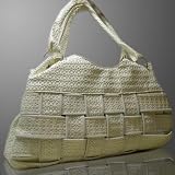 Highly Fashionable Off White Hobo Purse