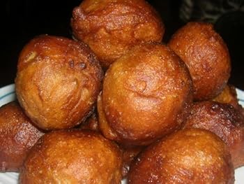 monkey balls - the 6 minute snack/dessert - liz rankine and rhiannon thompson