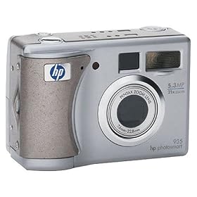 Click here to buy HP PhotoSmart 935 5.3MP Digital Camera with 3x Optical Zoom by HP.