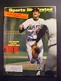 Gaylord Perry San Francisco Giants Autographed September 26, 1966 Sports Illustrated Magazine