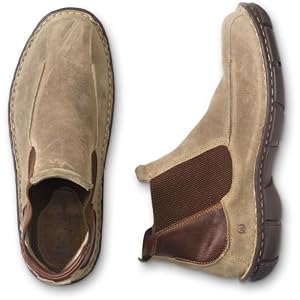 Click here to buy B rn Damon Boots by Eddie Bauer.