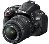 NIKON D5100 + Objektiv AF-S VR DX 18-55 mm + 3 JAHRE GARANTIE