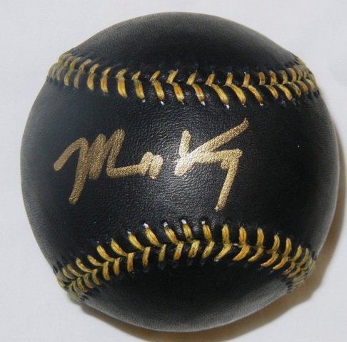 Matt Kemp Autographed Official Black Major League Baseball W/PROOF, Picture of Aroldis Signing For Us, Cincinnati Reds, Team Cuba, 2009 World Baseball Classic
