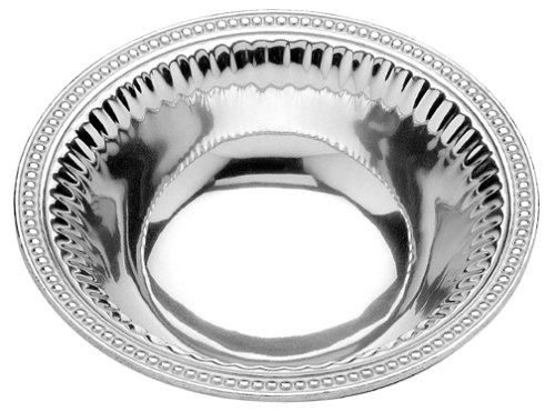 Wilton Armetale Flutes and Pearls Medium Round Bowl