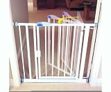 Bettacare - Narrow Size -Auto Close Stair Gate Safety Gate - 68.5 - 75.5 cm Bettacare - Narrow Size -Auto Close Stair Gate Safety Gate - 68.5 - 75.5 cm