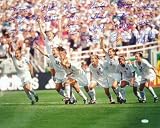 1999 USA Women's Soccer - Celebration - Team Signed 16x20 Photograph