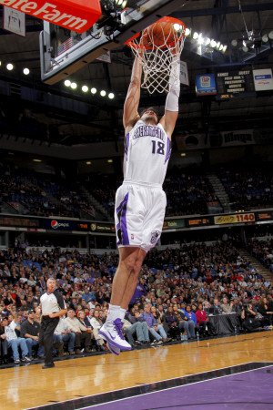 Chicago Bulls v Sacramento Kings: Omri Casspi Photographic Poster Print by Rocky Widner, 24x36