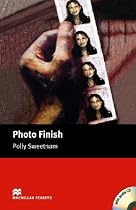 Photo Finish: Starter (Macmillan Readers)