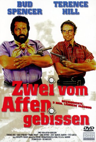 Zwei vom Affen gebissen