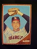 Ken McBride Los Angeles Angels #268 1962 Topps Autographed Baseball Card