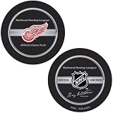 Inglasco Detroit Red Wings Replica Game Puck