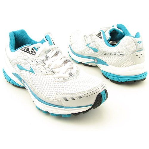 Brooks Women's Summon Running Shoe