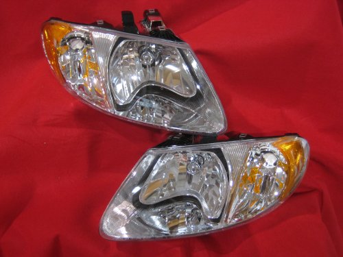 2001 – 2005 DODGE GRAND CARAVAN HEADLIGHT SET WITH FREE XENON BULBS BRAND 