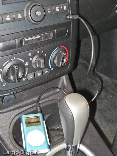 iPod Zune or MP3 Aux Auxiliary Stereo Car Radio Input Jack Audio Cable for Saturn Ion Sky Aura Vue Relay and Outlook
