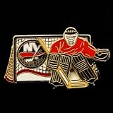 NHL New York Islanders Moving Goalie Pin