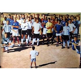 Soccer Who's Who POSTER 34 x 23.5 Kid Circled By David Beckham, Zinedine Zidane, Kaka, Lionel Messi, Other football players from 2006 (poster sent from USA in PVC pipe)