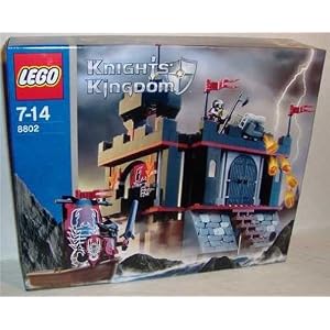 Lego Knights Kingdom Set #8802 Dark Fortress Landing