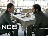 play video on Amazon Instant Video