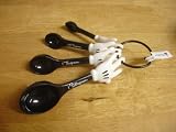 Mickey Mouse Glove Measuring Spoons : DISNEY PARKS EXCLUSIVE