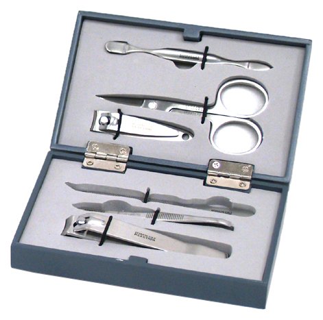 Kenneth Cole Reaction Mens Make The Cut Manicure Set, Silver, One Size