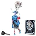 Monster High Scary Tales "Threadarella" Frankie Stein