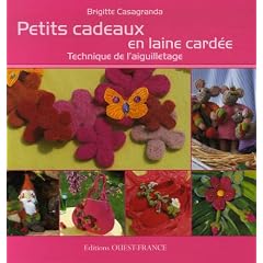 Petits cadeaux en laine card�e : Technique de l'aiguilletage