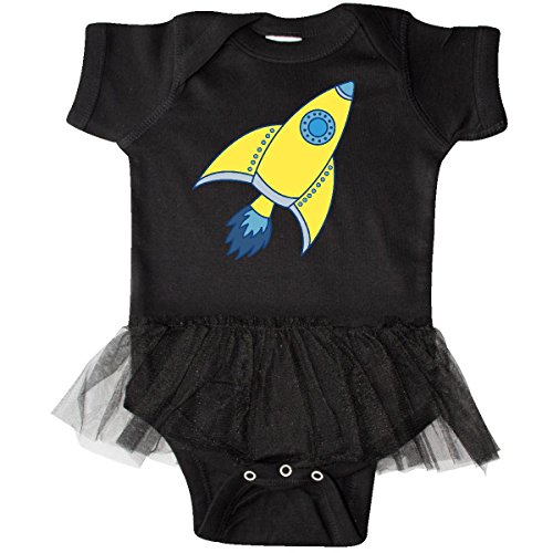 infant yellow and black 12s